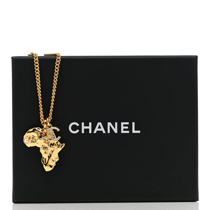 Chanel Crystal Pearl CC Africa Pendant Necklace Gold White 6 of 6