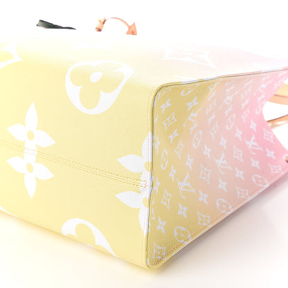 Louis Vuitton Monogram Giant By The Pool Onthego GM Light Pink 7 of 7