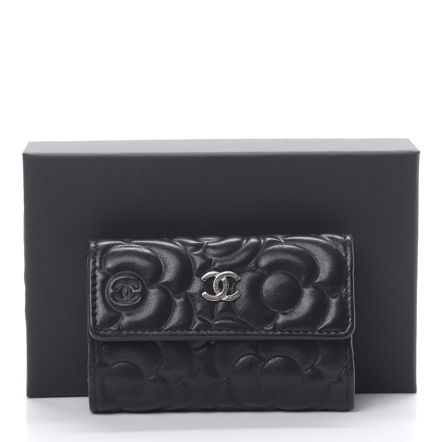 Goatskin Camellia Embossed 4 Key Holder Black