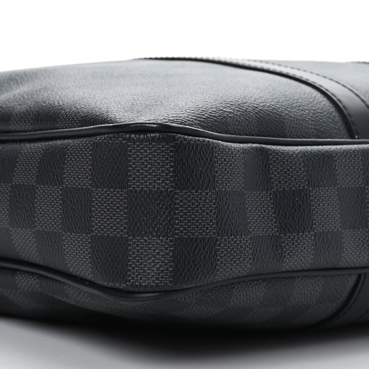 Louis Vuitton Damier Graphite Porte Documents Voyage PM 6 of 7