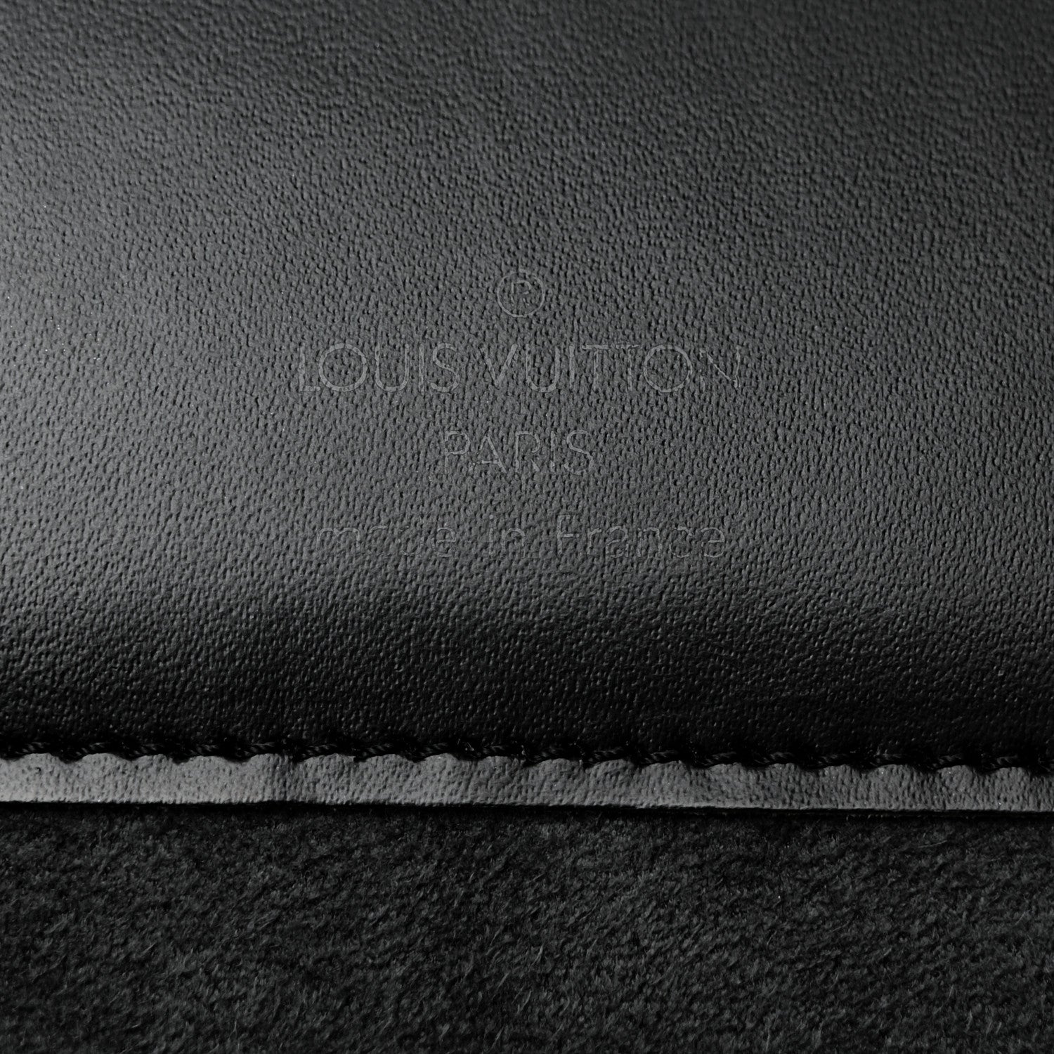 Louis Vuitton Epi Nocturne GM Black 7 of 14