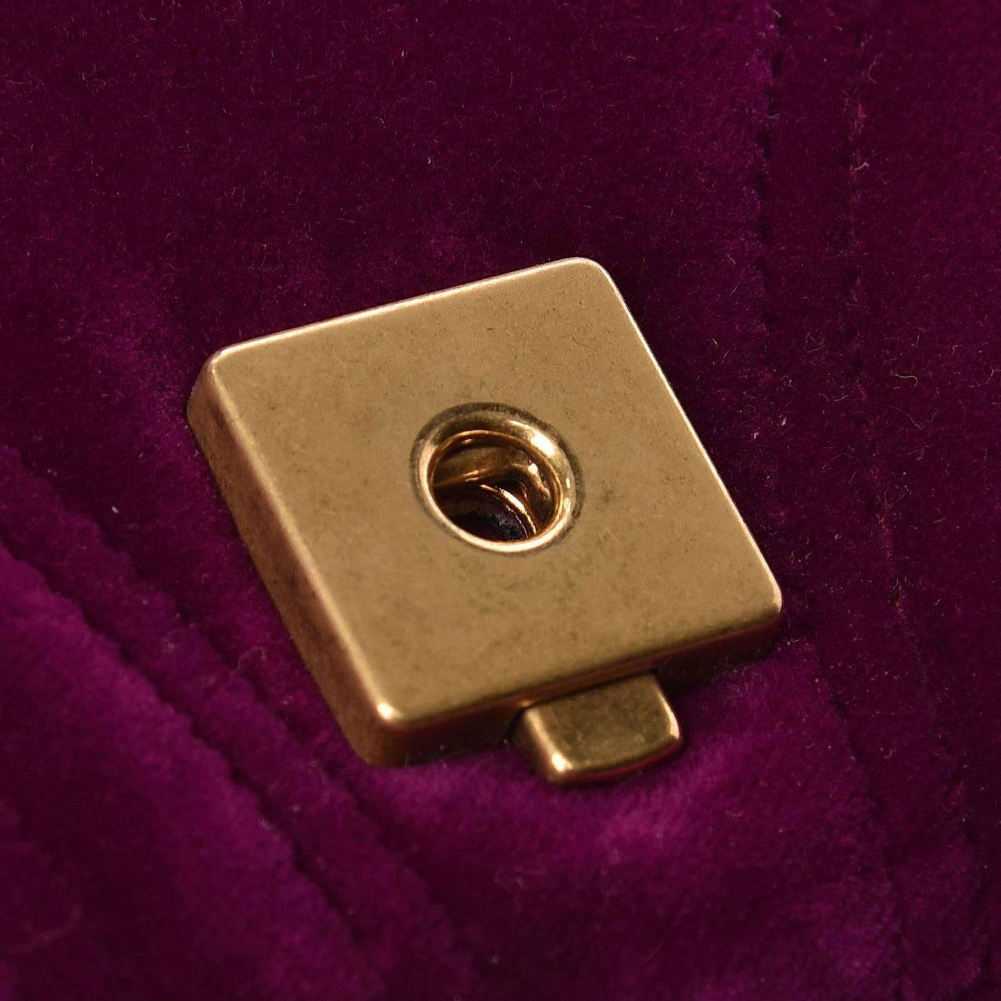 Velvet Matelasse Small GG Marmont Shoulder Bag Fuchsia Violet Cyclamen