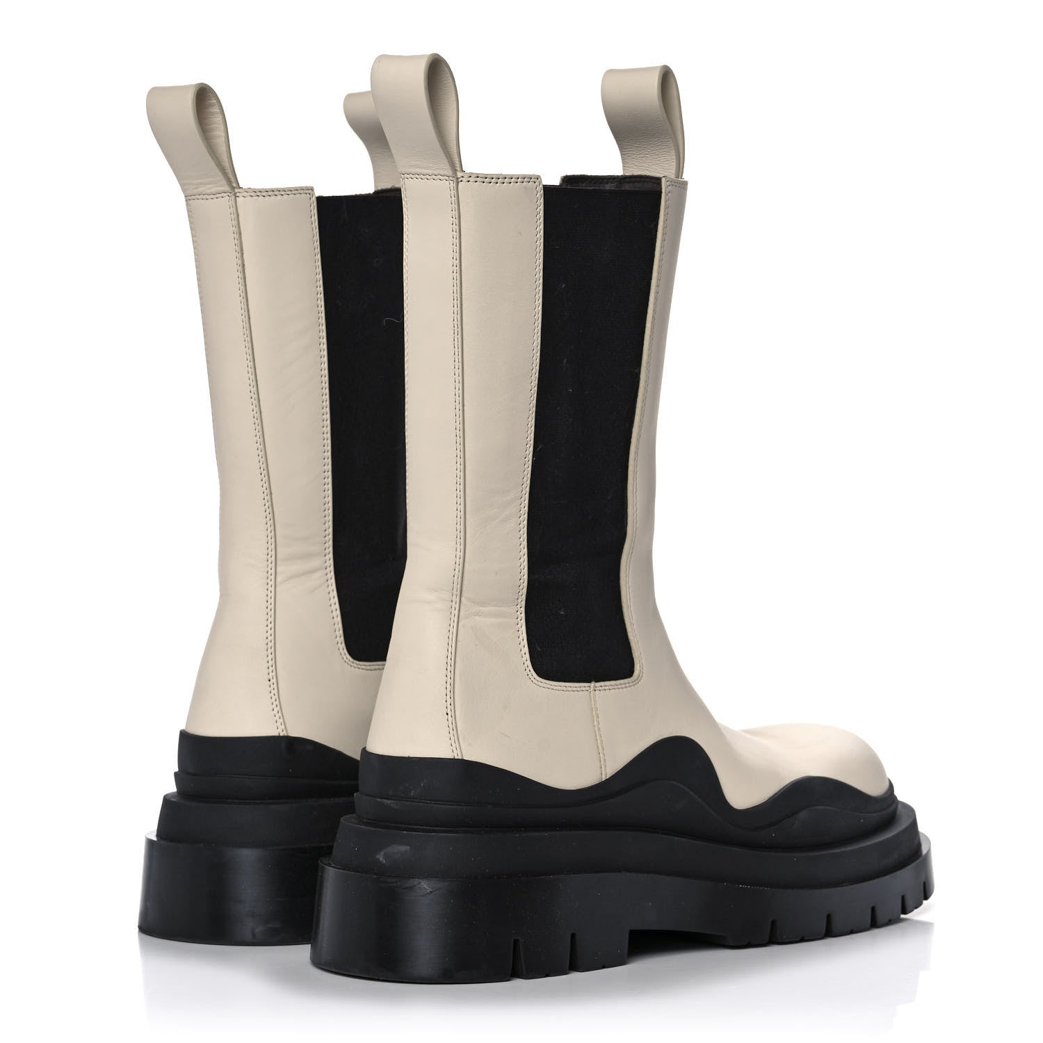 Bottega Veneta Calfskin The Tire Chelsea Boots 38 Sea Salt Black 4 of 13