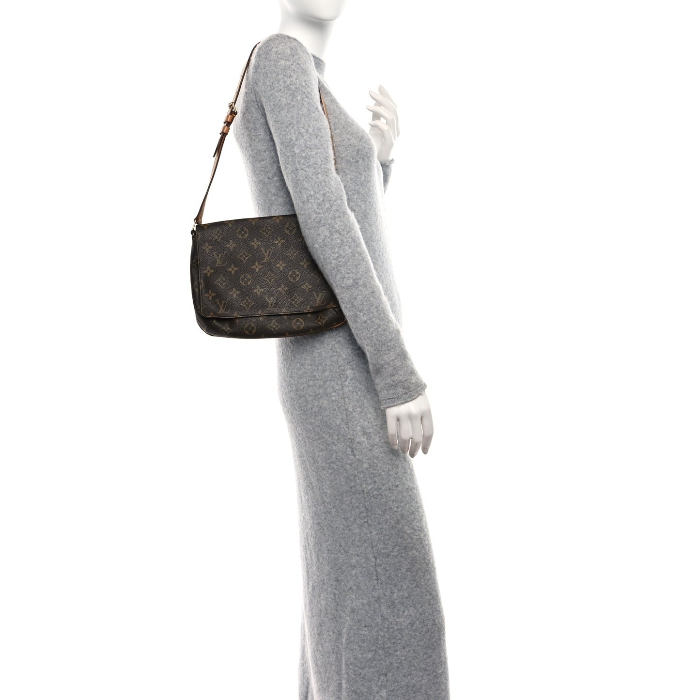 Epi Pochette Accessories 24 Black