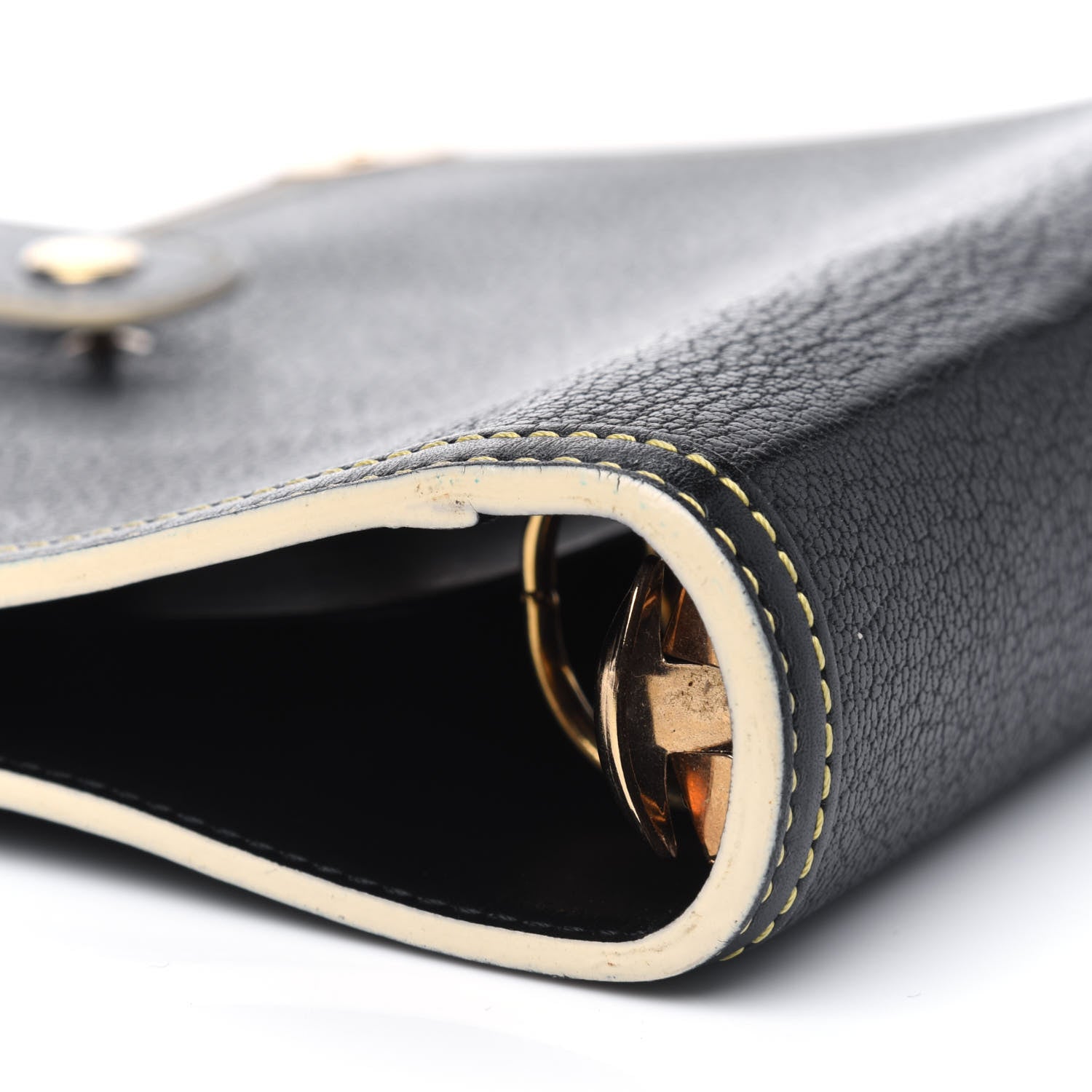 Louis Vuitton Suhali Medium Ring Agenda Black 5 of 5