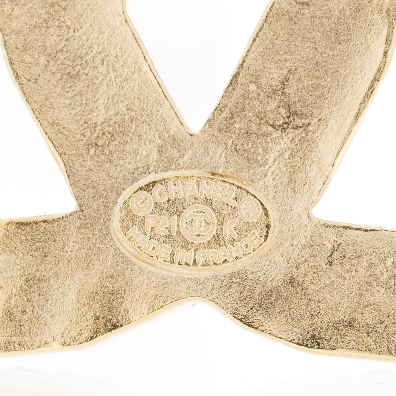 Chanel Crystal Pearl CC Brooch Gold 4 of 5