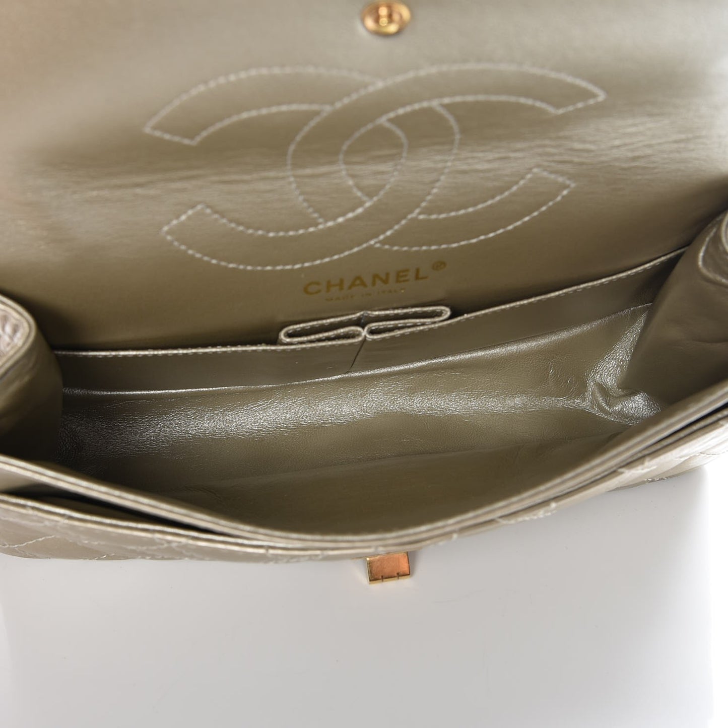 Metallic Aged Calfskin 2.55 Reissue 225 Flap Light Gold