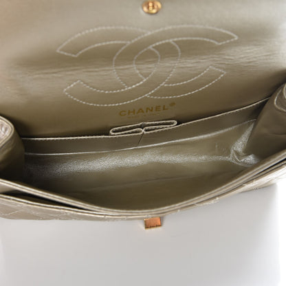 Chanel Metallic Aged Calfskin 2.55 Reissue 225 Flap Light Gold 6 of 8