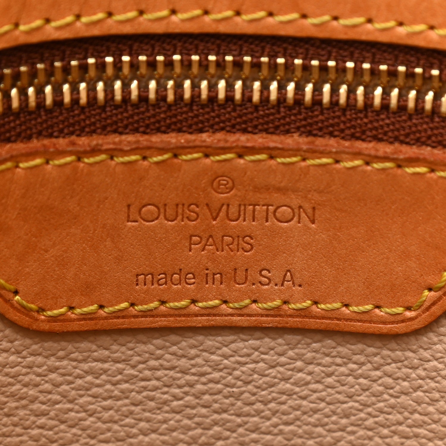 Louis Vuitton Monogram Petit Bucket 23 6 of 17