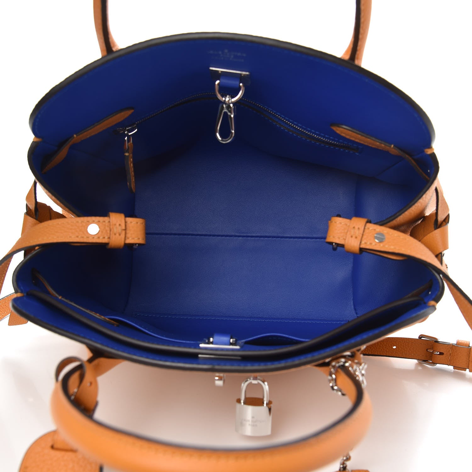 Louis Vuitton Veau Nuage Milla PM Safran 5 of 9