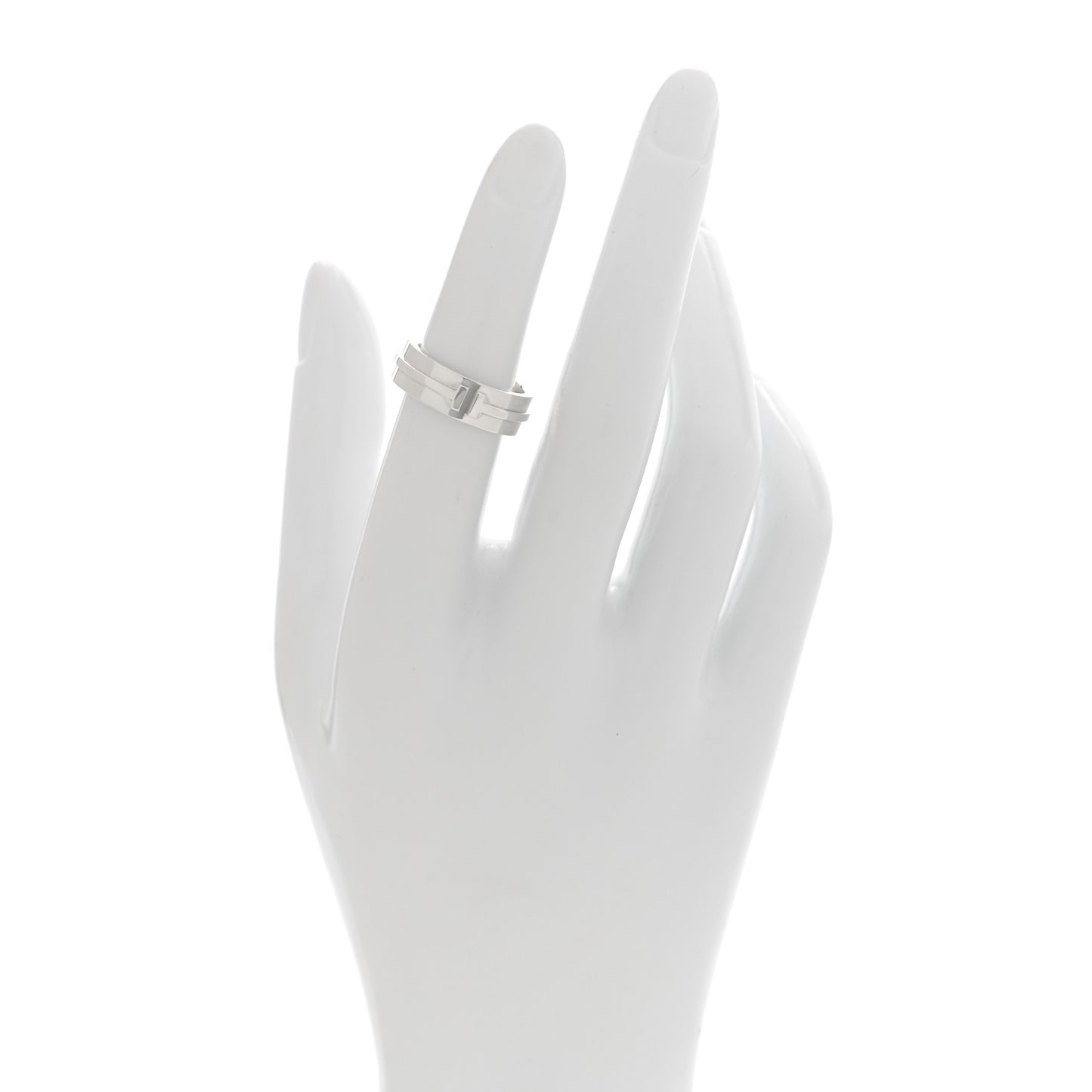 Sterling Silver T Wide Ring 49 5