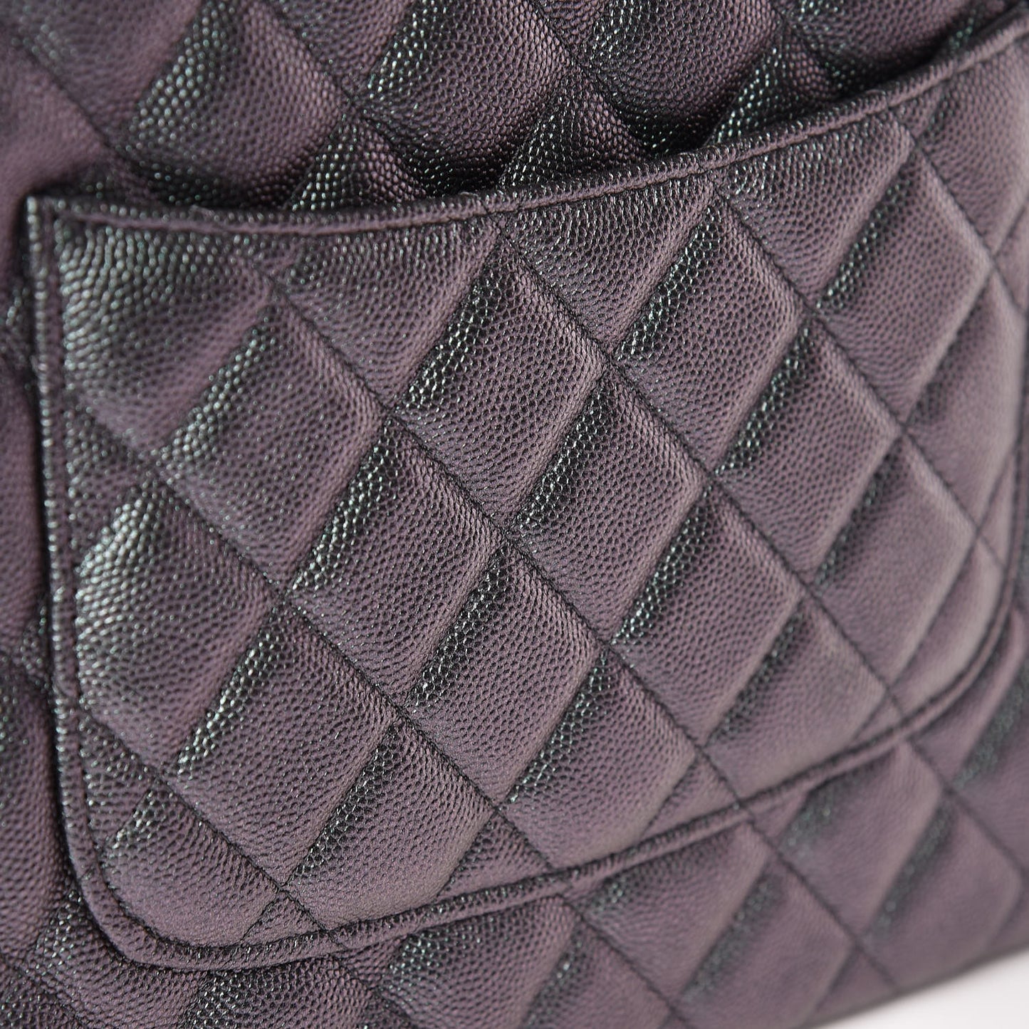 Iridescent Caviar Quilted Large Cosmetic Case Black