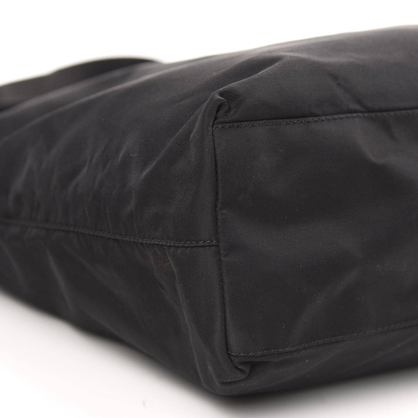 Nylon Flat Messenger Bag Black