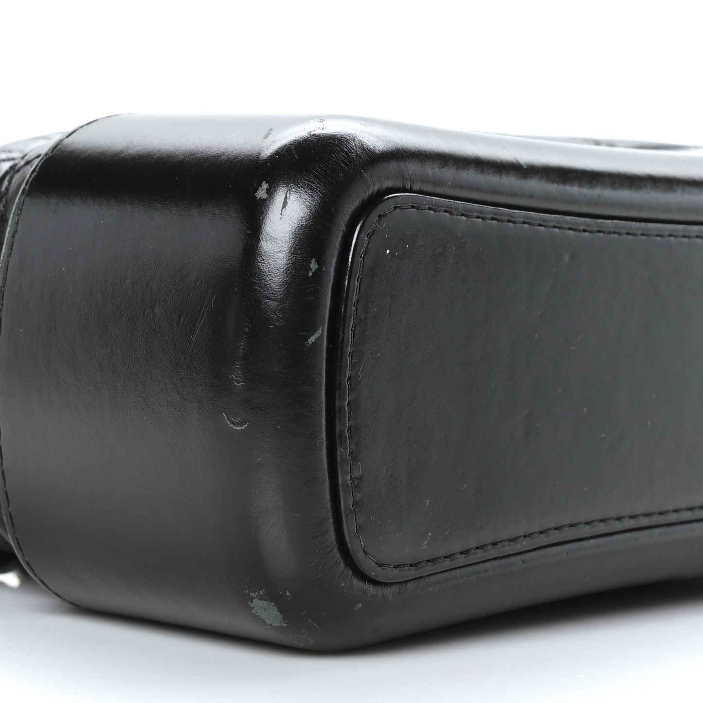 Aged Calfskin Quilted Medium Gabrielle Hobo Black