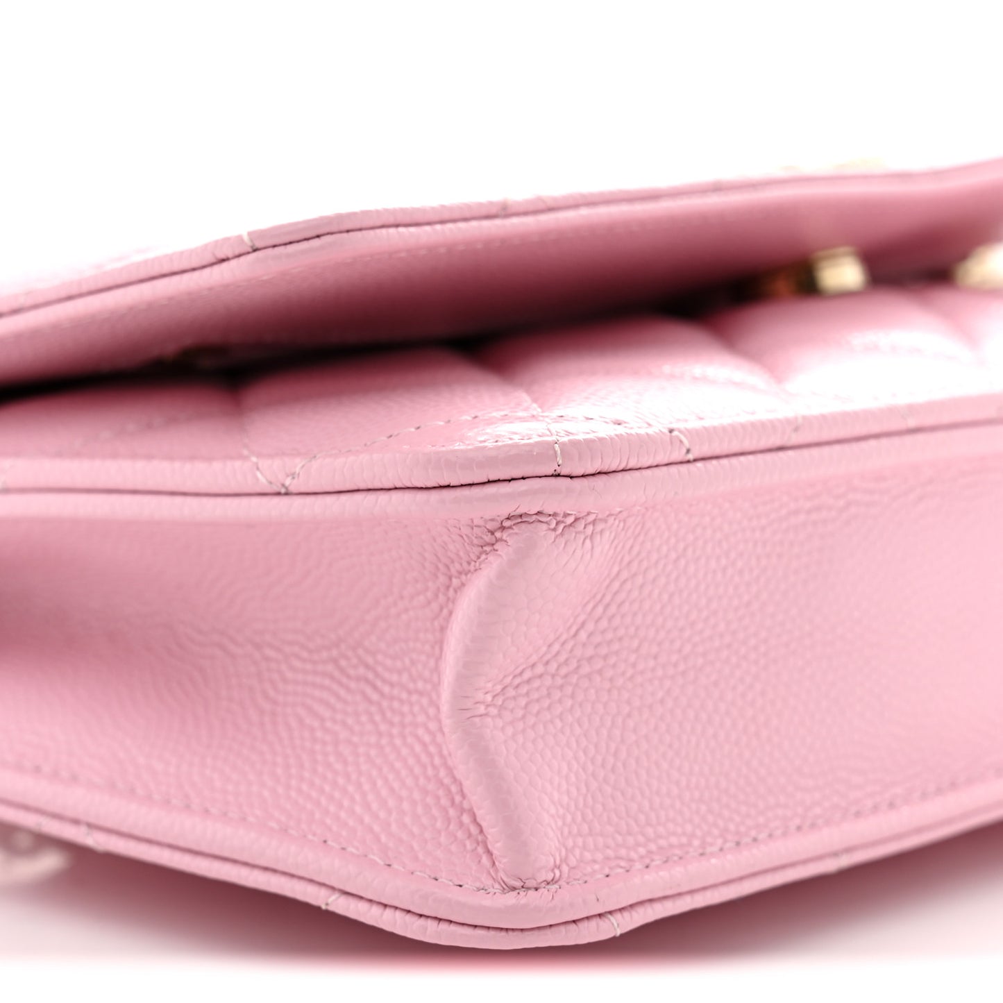 Caviar Quilted Textured CC Wallet on Chain WOC Light Pink