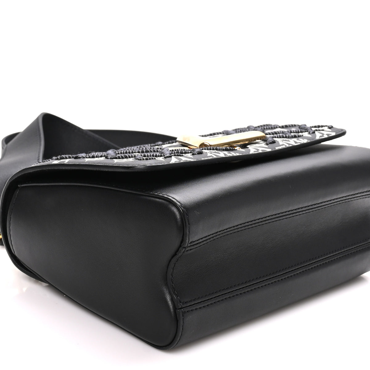 Calfskin Since 1854 Embroidered Twist MM Black