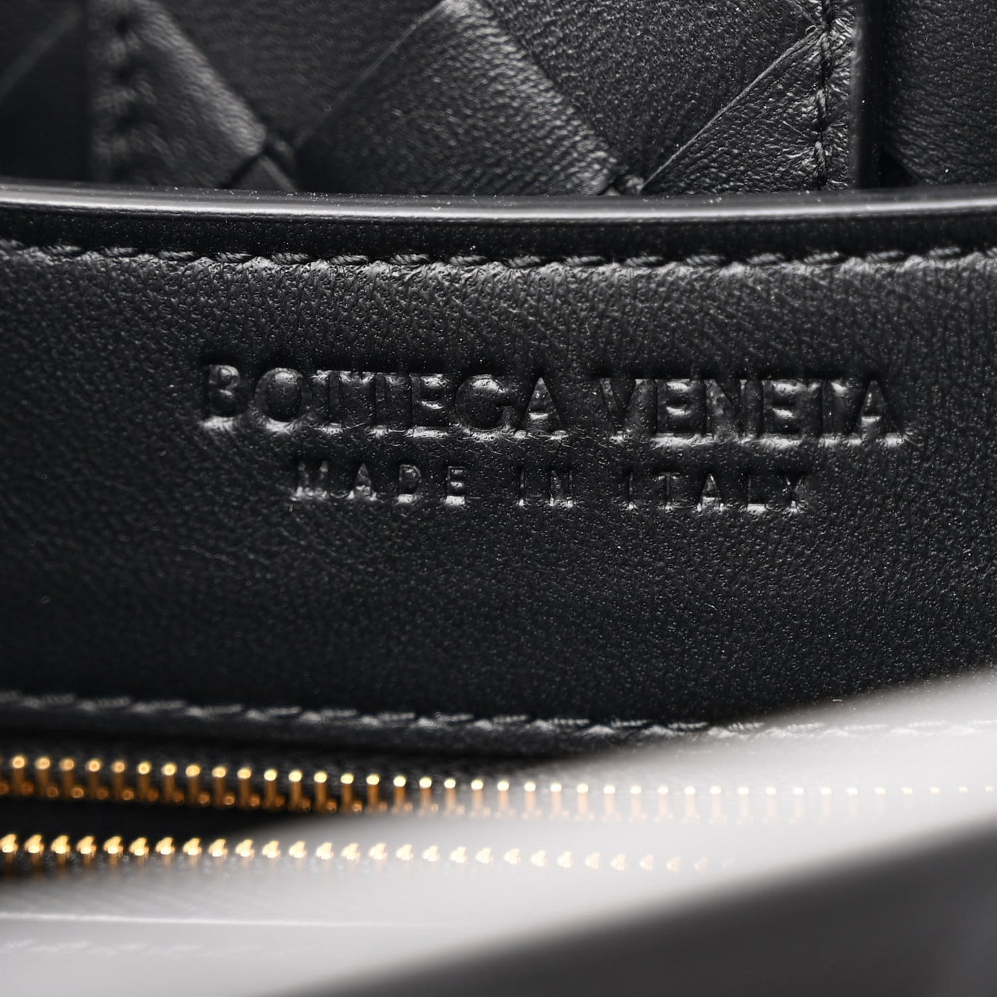 Nappa Intrecciato Medium Andiamo Shoulder Bag Black