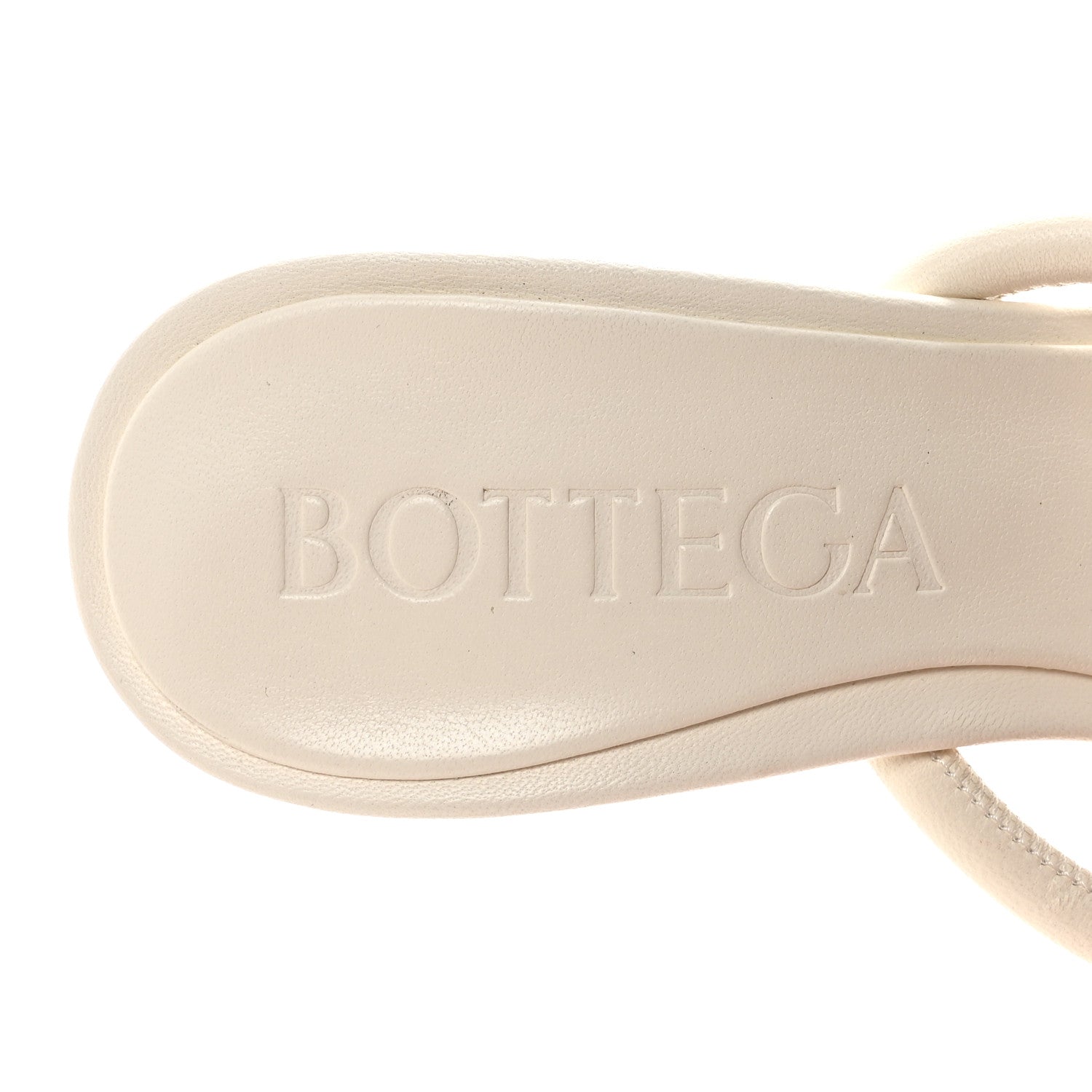 Bottega Veneta Lambskin Blink Knot Mule Sandals 35.5 White 1836256