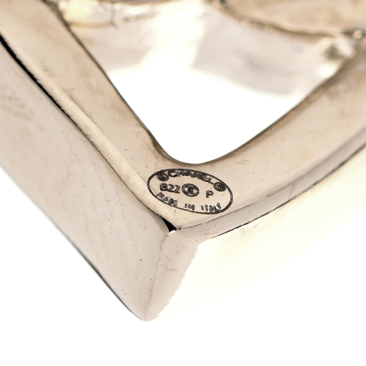 Metal CC Heart Coco In Love Earrings Gold