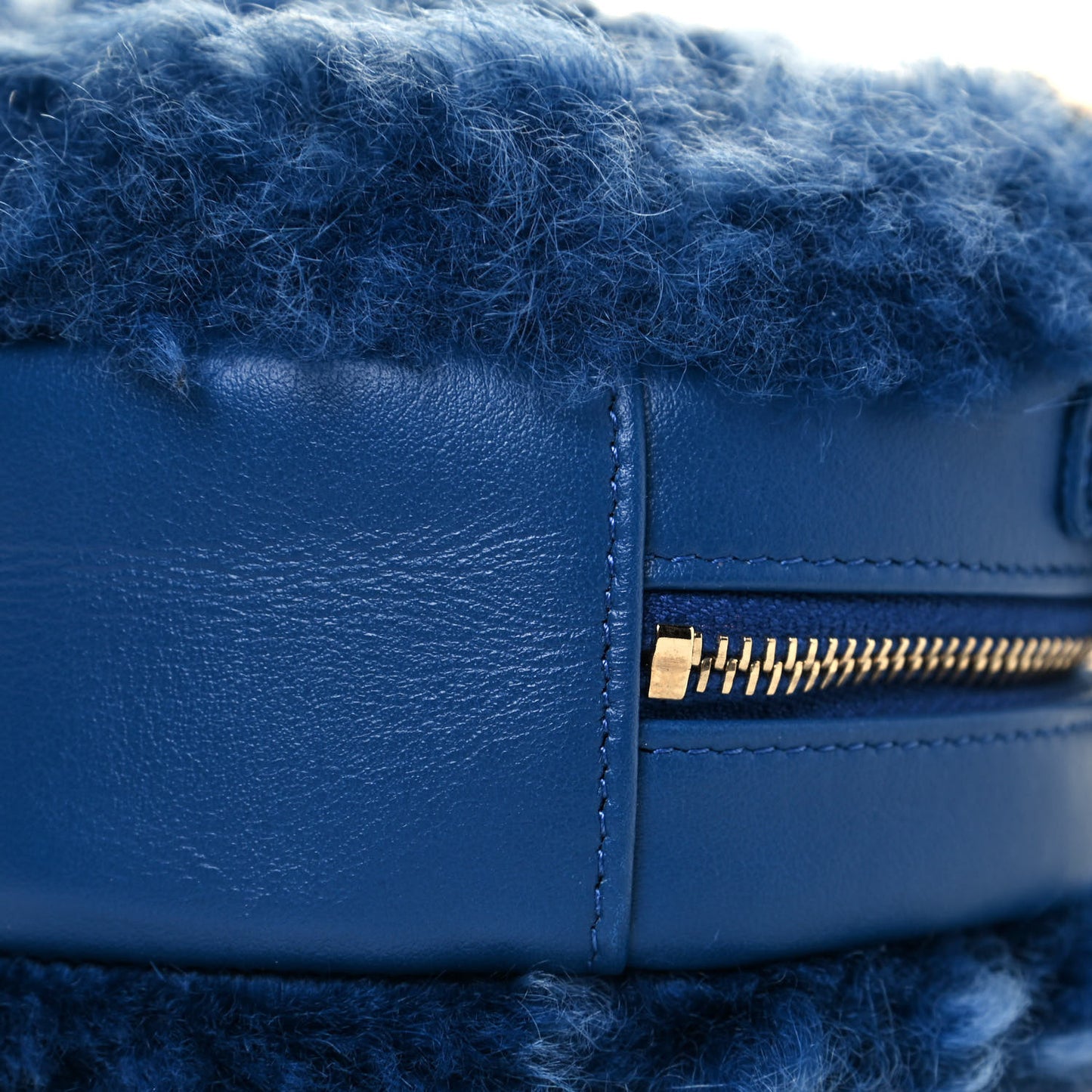 Shearling Sheepskin Chanel 19 Round Clutch With Chain Blue