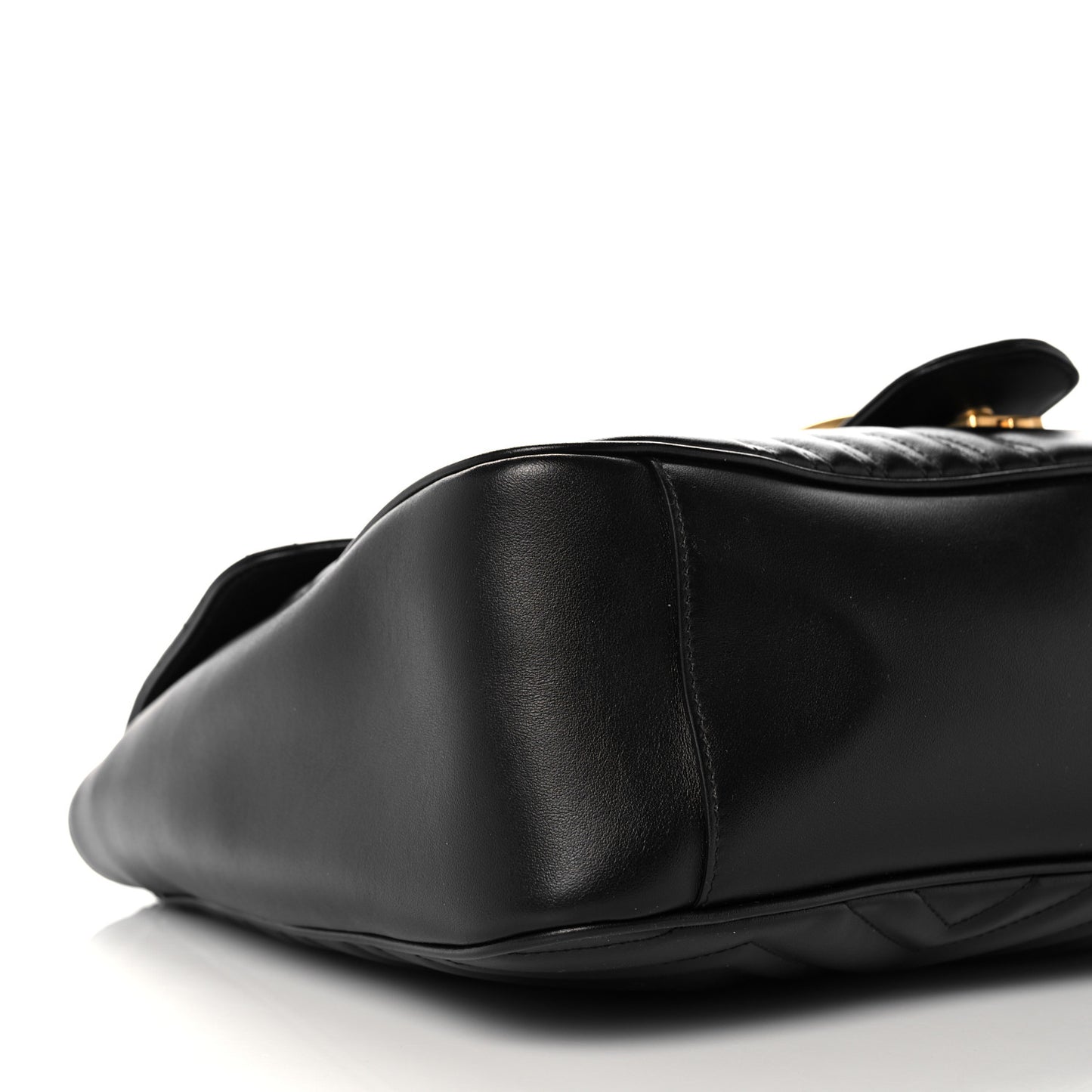 Calfskin Matelasse Large GG Marmont Shoulder Bag Black
