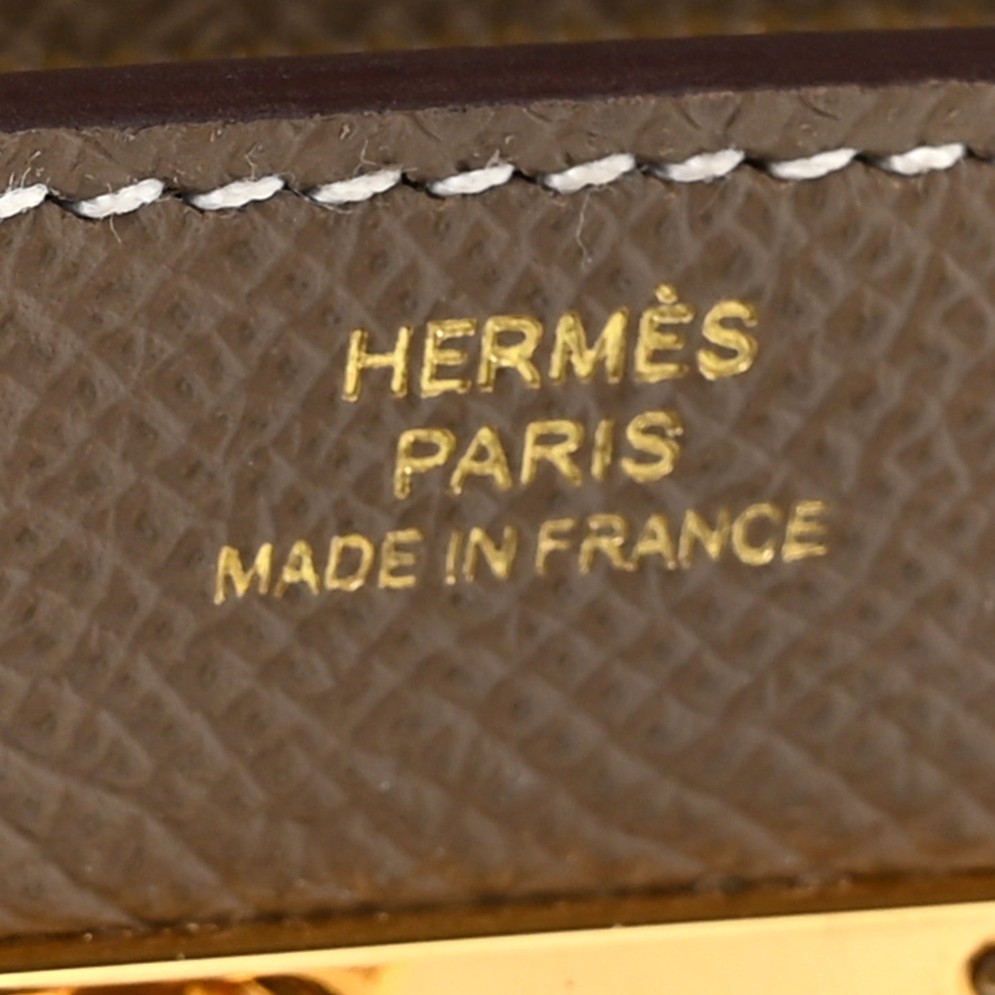Epsom Kelly Longue Wallet Etoupe