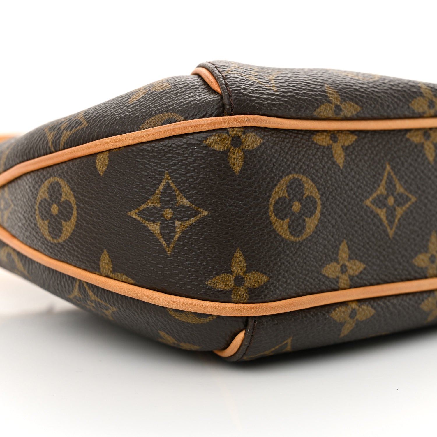 Louis Vuitton Monogram Thames PM 9 of 11