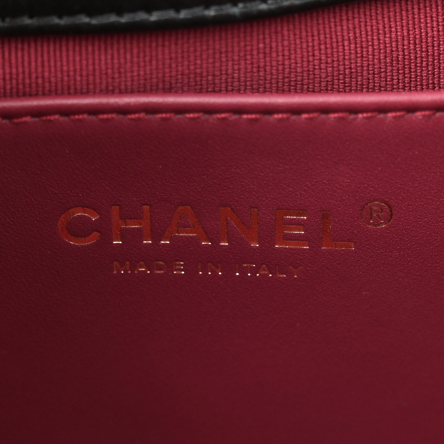 Lambskin Quilted Small Chain Hobo Black