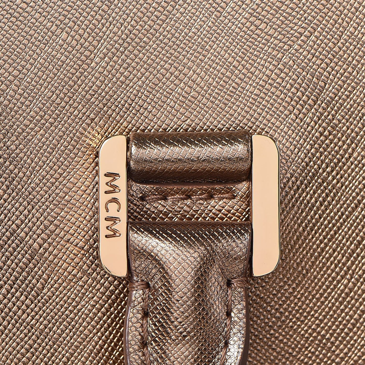 Metallic Saffiano Nuovo Tote Gold