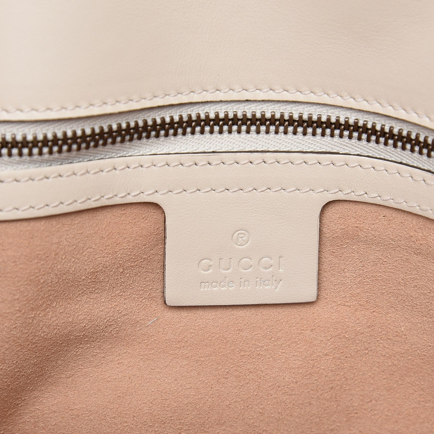 Calfskin Matelasse Animal Studs Medium GG Marmont Shoulder Bag Mystic White