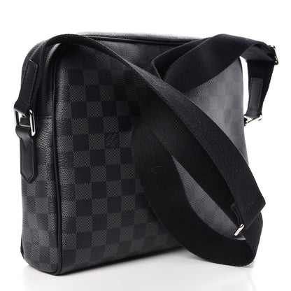 Louis Vuitton Damier Graphite Dayton Reporter PM 2 of 10