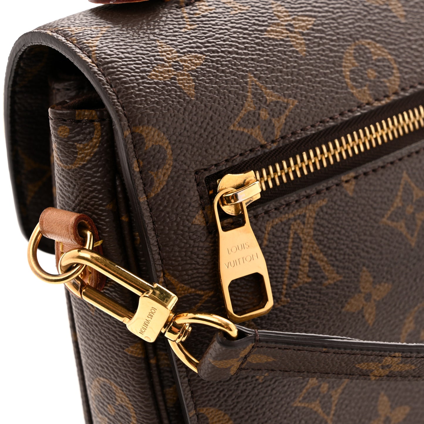 Monogram Pochette Metis