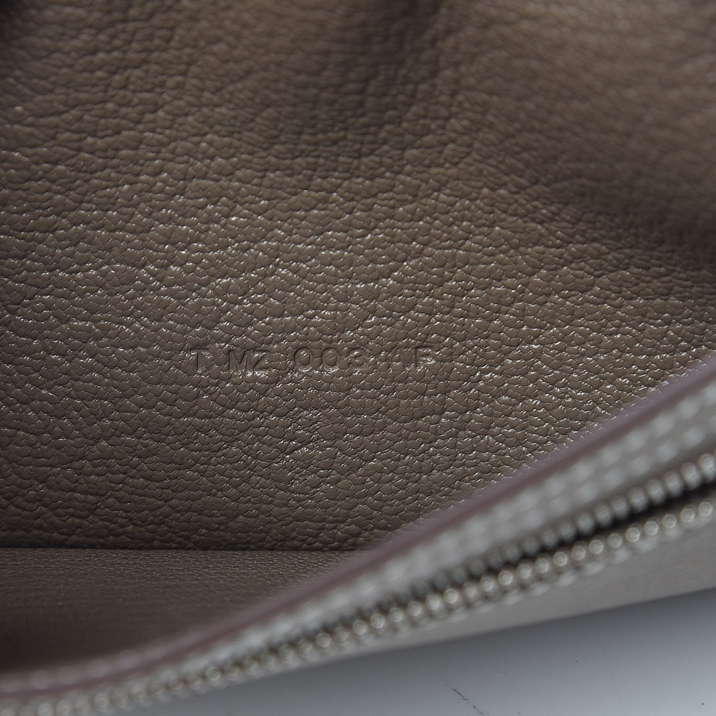 Chevre Mysore Bearn Gusset Wallet Etoupe