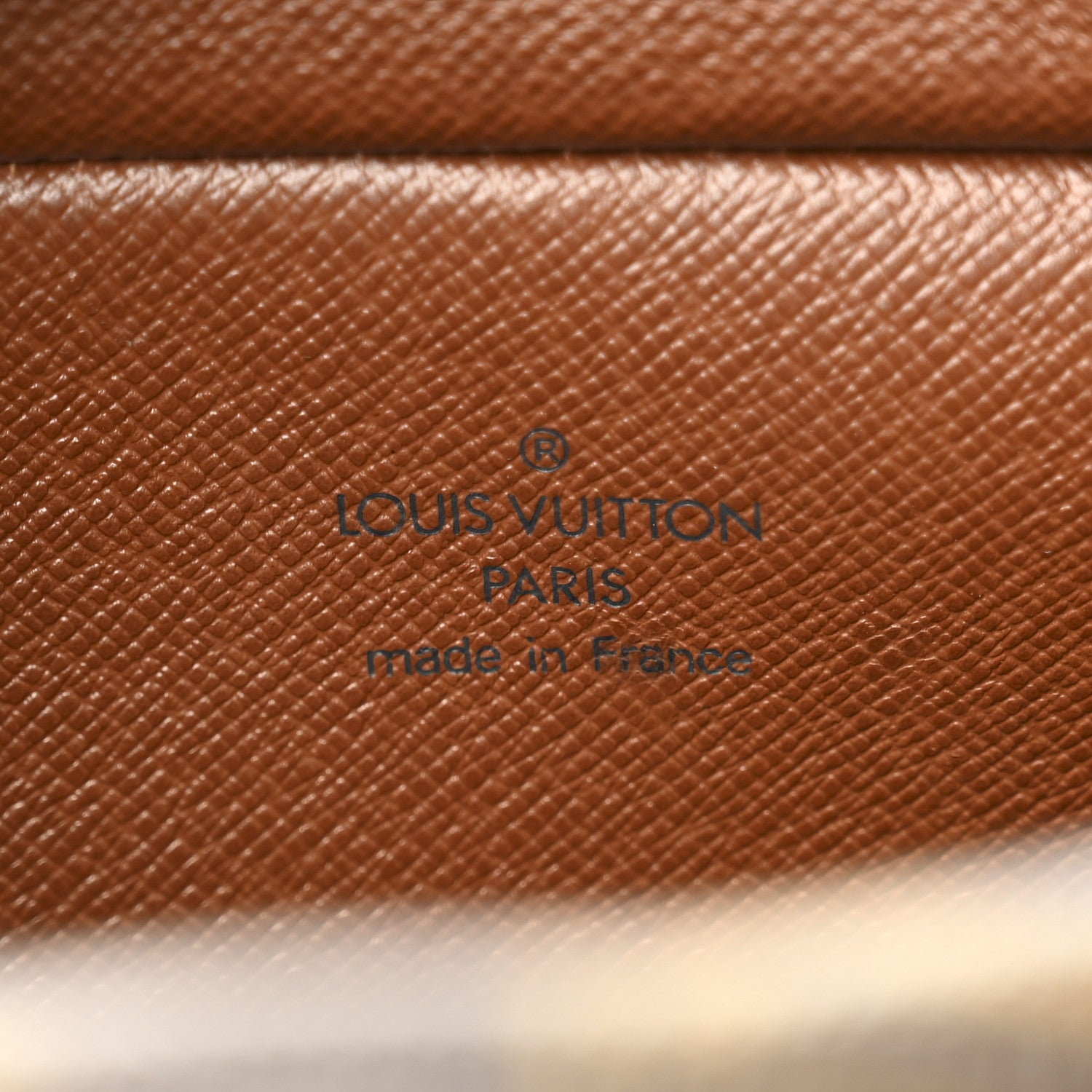 Louis Vuitton Monogram Cite MM 6 of 12