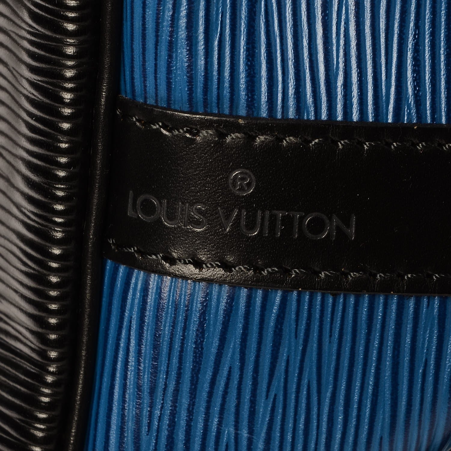 Louis Vuitton Epi Petit Bi-Color Noe Toledo Black 6 of 9