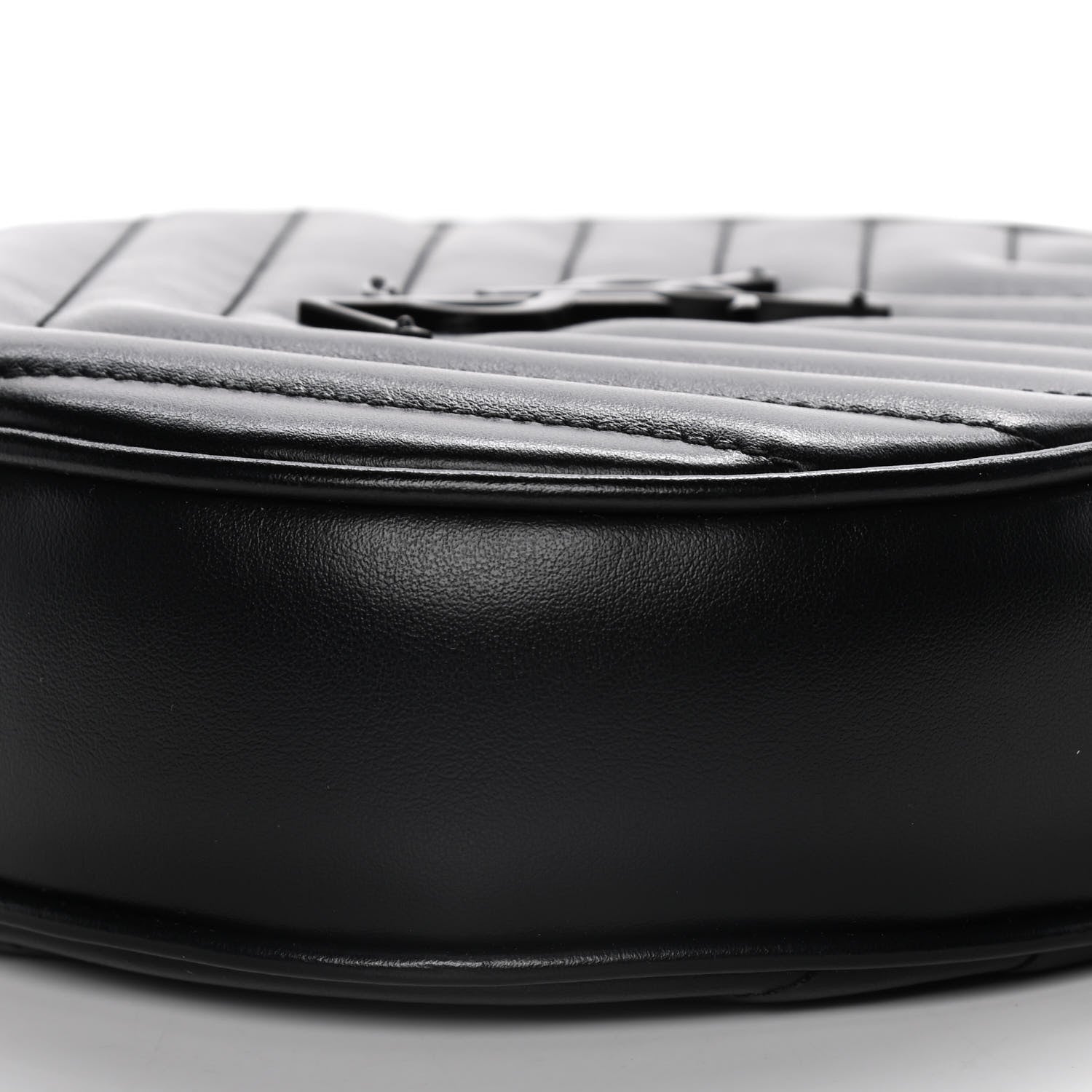 Saint Laurent Calfskin Matelasse Chevron Round Vinyle Camera Bag Black 9 of 9
