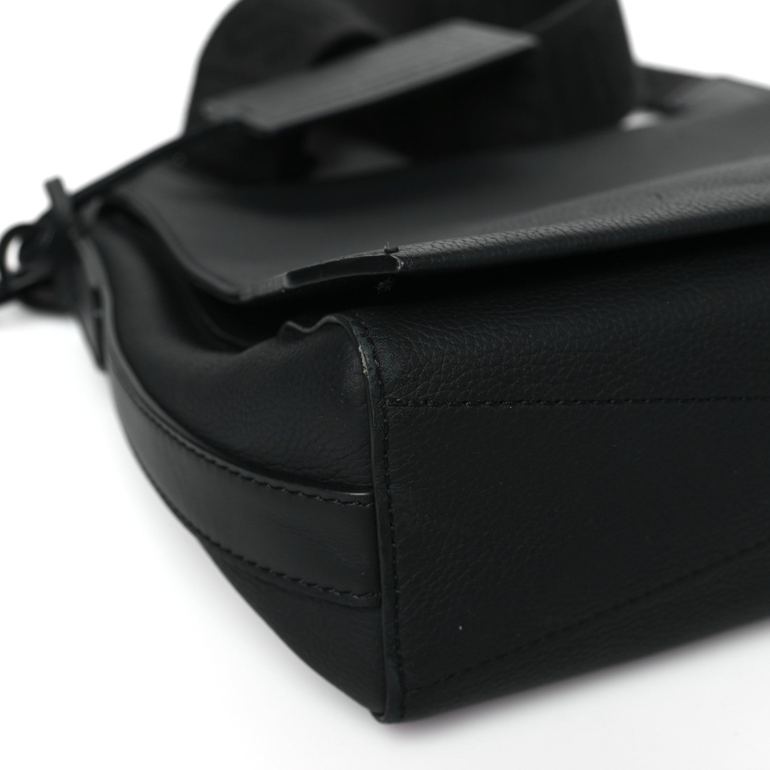 Louis Vuitton Calfskin Aerogram Messenger Black 7 of 9