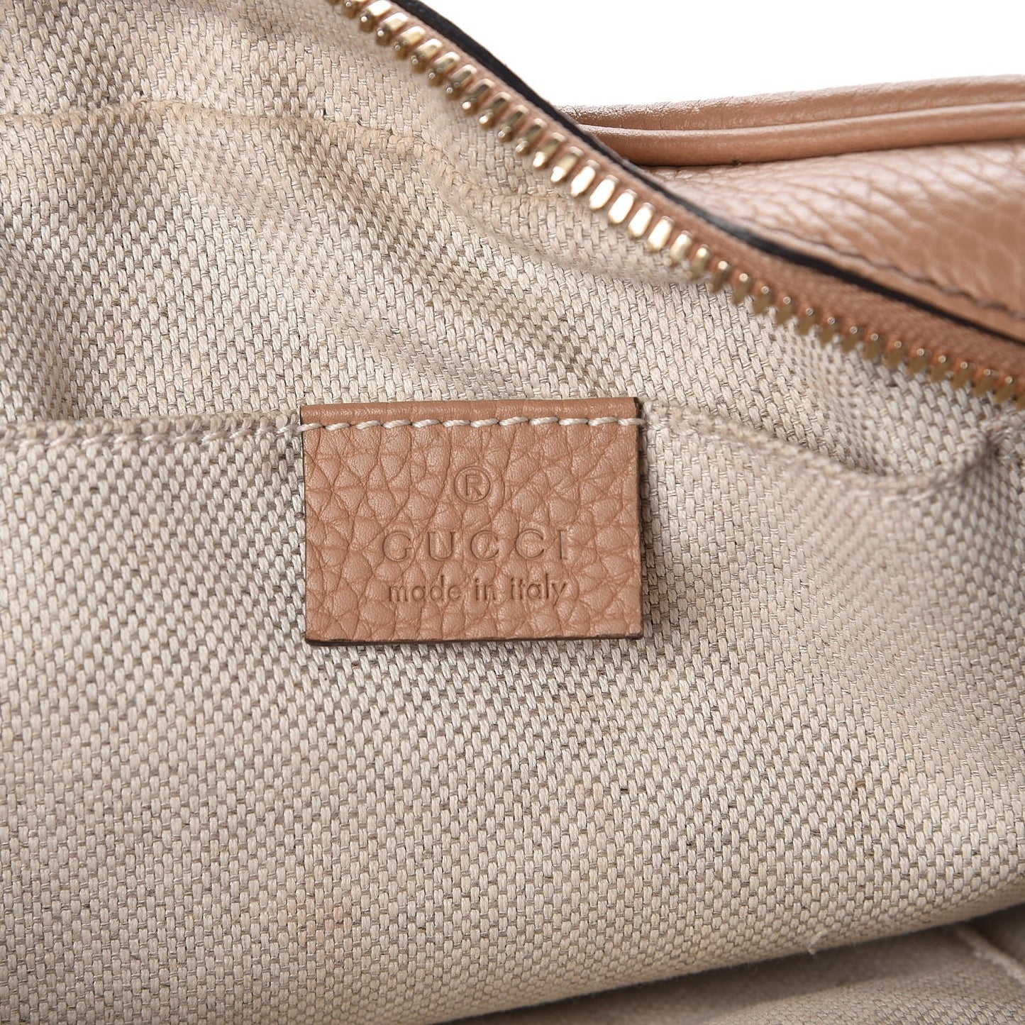 Pebbled Calfskin Small Soho Disco Bag Camelia