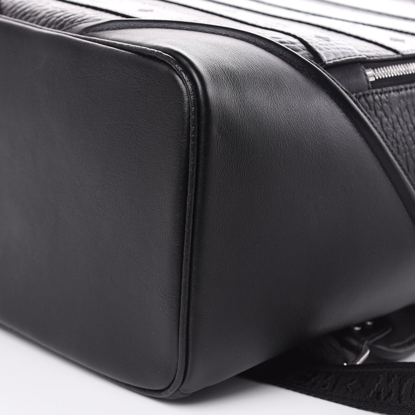 Metallic Visetos Spot MD Backpack Silver Black