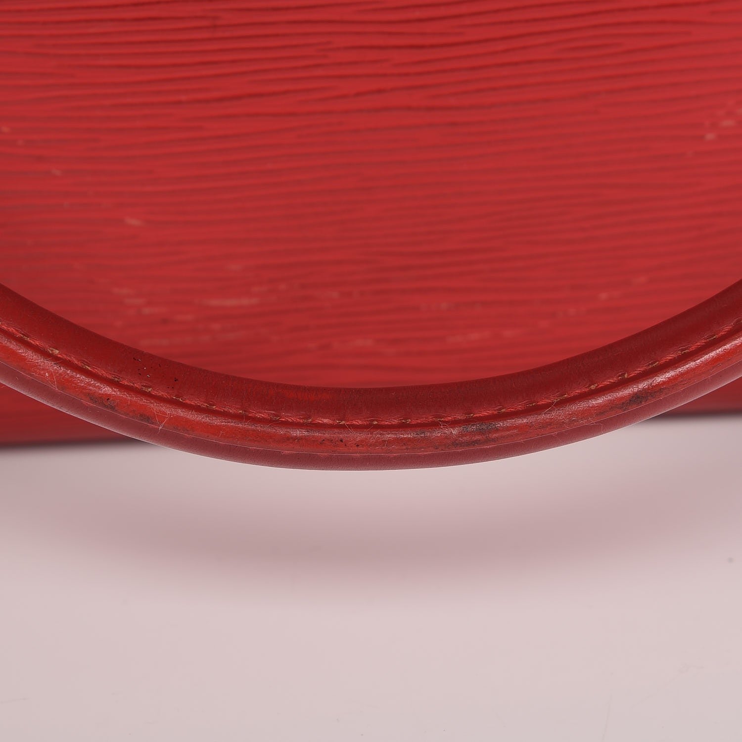 Louis Vuitton Epi Passy GM Rouge 18 of 19
