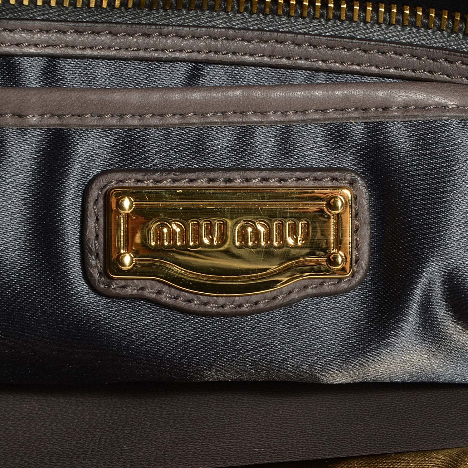 Miu Miu Matelasse Leather Tote Argilla 6 of 9