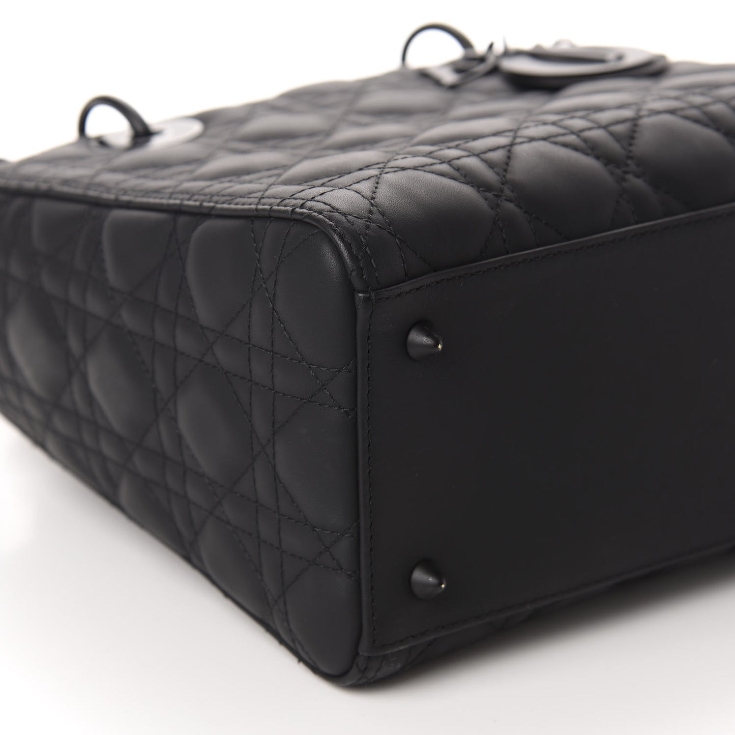 Ultra Matte Calfskin Cannage Medium Lady Dior Black