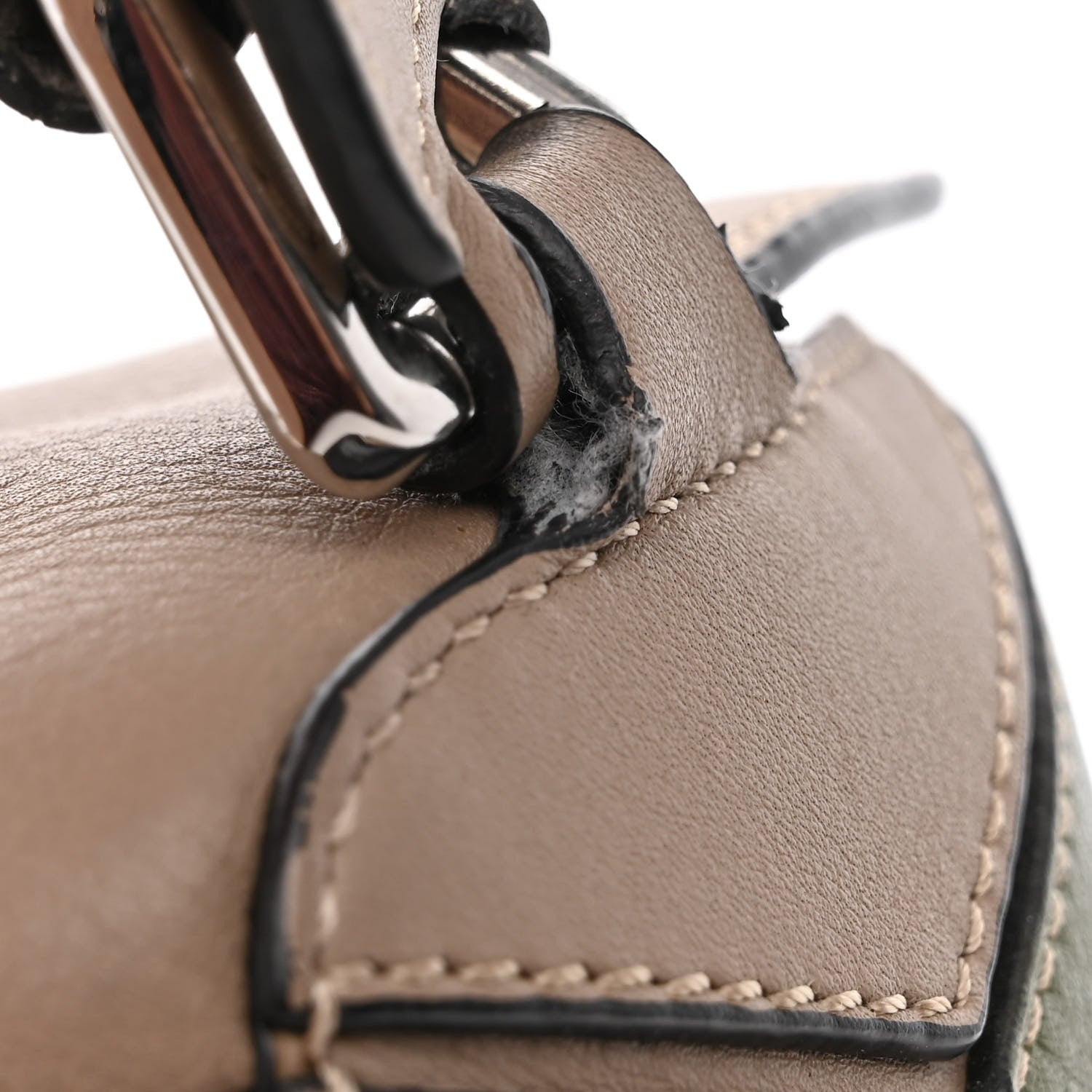 Loewe Calfskin Medium Puzzle Bag Sand Avocado Green 14 of 14
