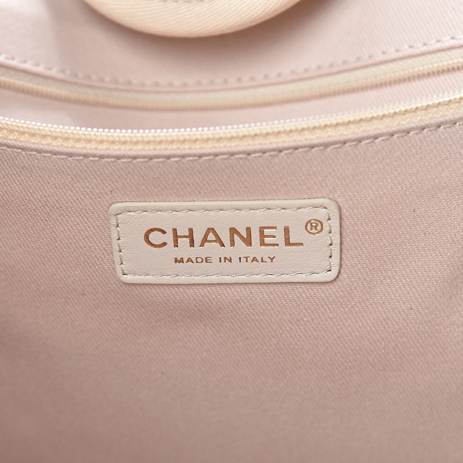 Chanel Woven Straw Raffia Large Deauville Tote Light Beige 6 of 10