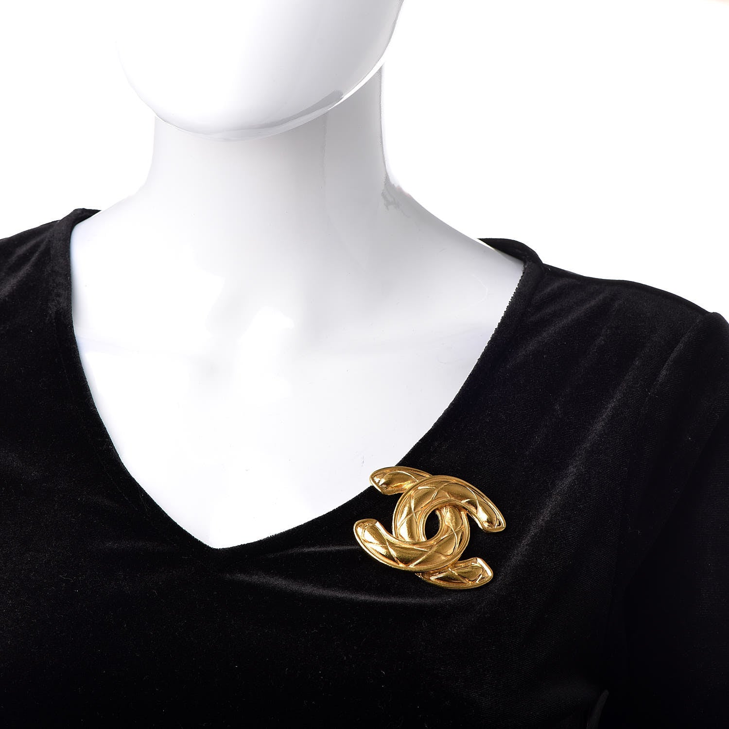 Chanel Metal Quilted Large CC Brooch Gold 2 of 4