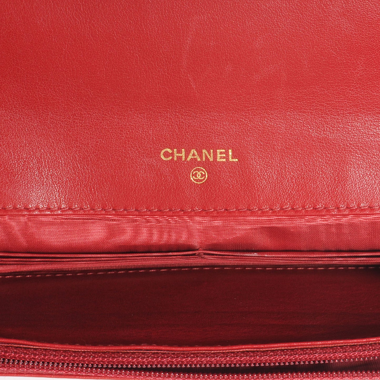 Caviar CC Flap Clutch Wallet Red
