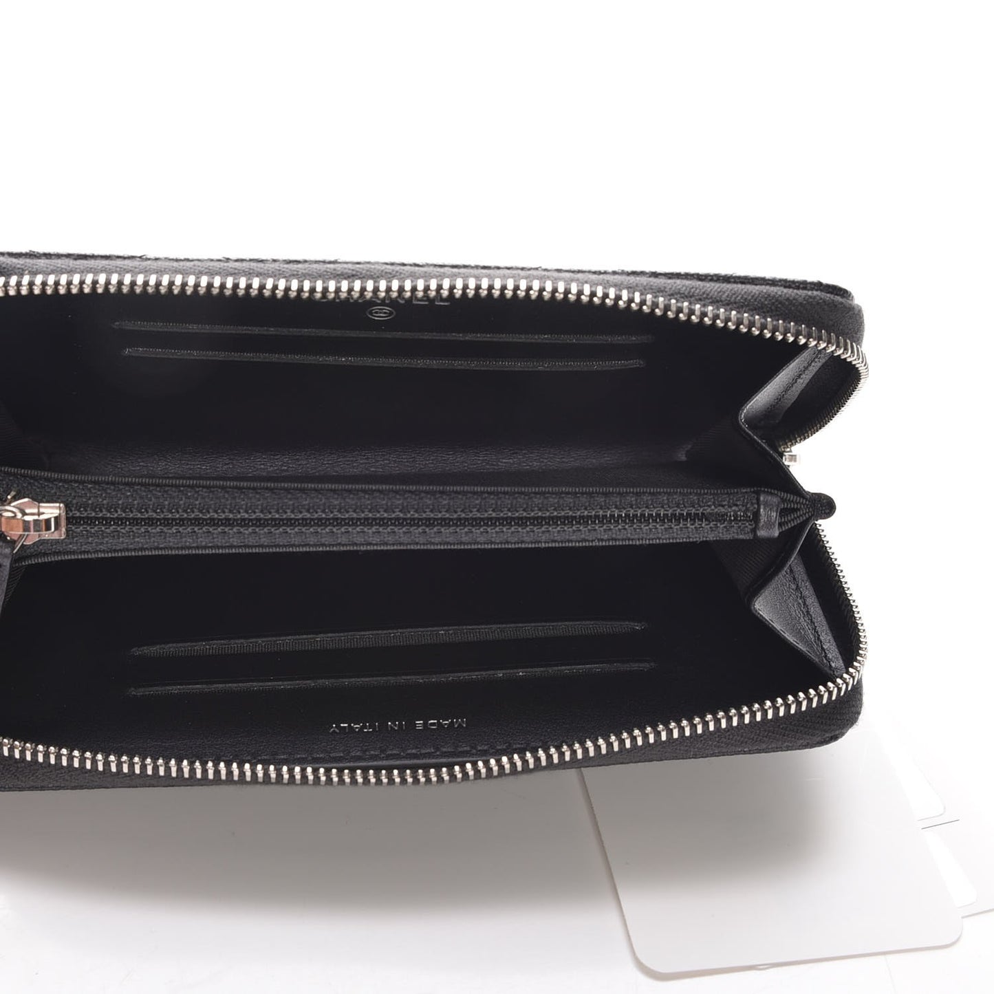 Metallic Caviar Quilted Medium Maxi CC Zip Around Wallet Black