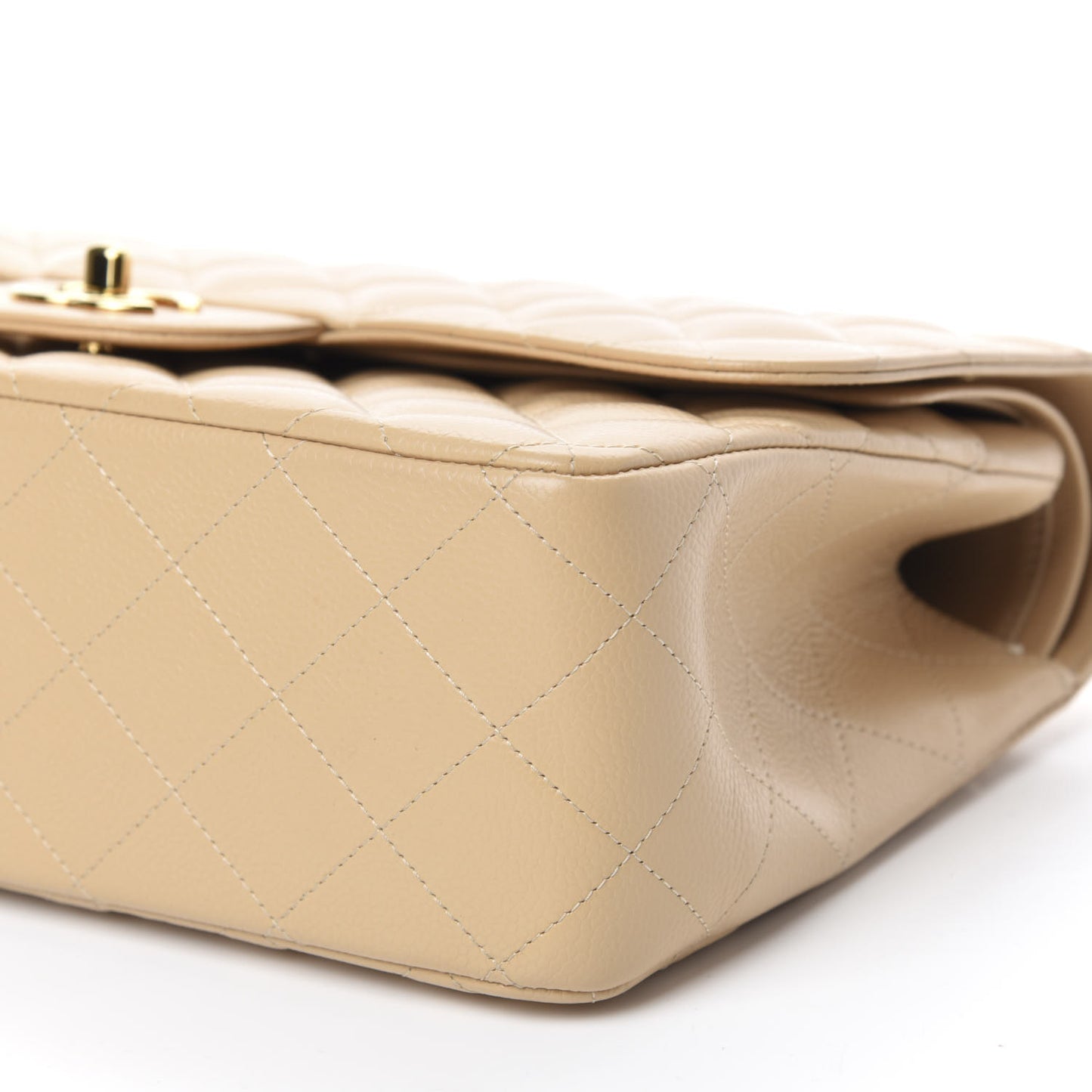Caviar Quilted Jumbo Double Flap Beige Clair