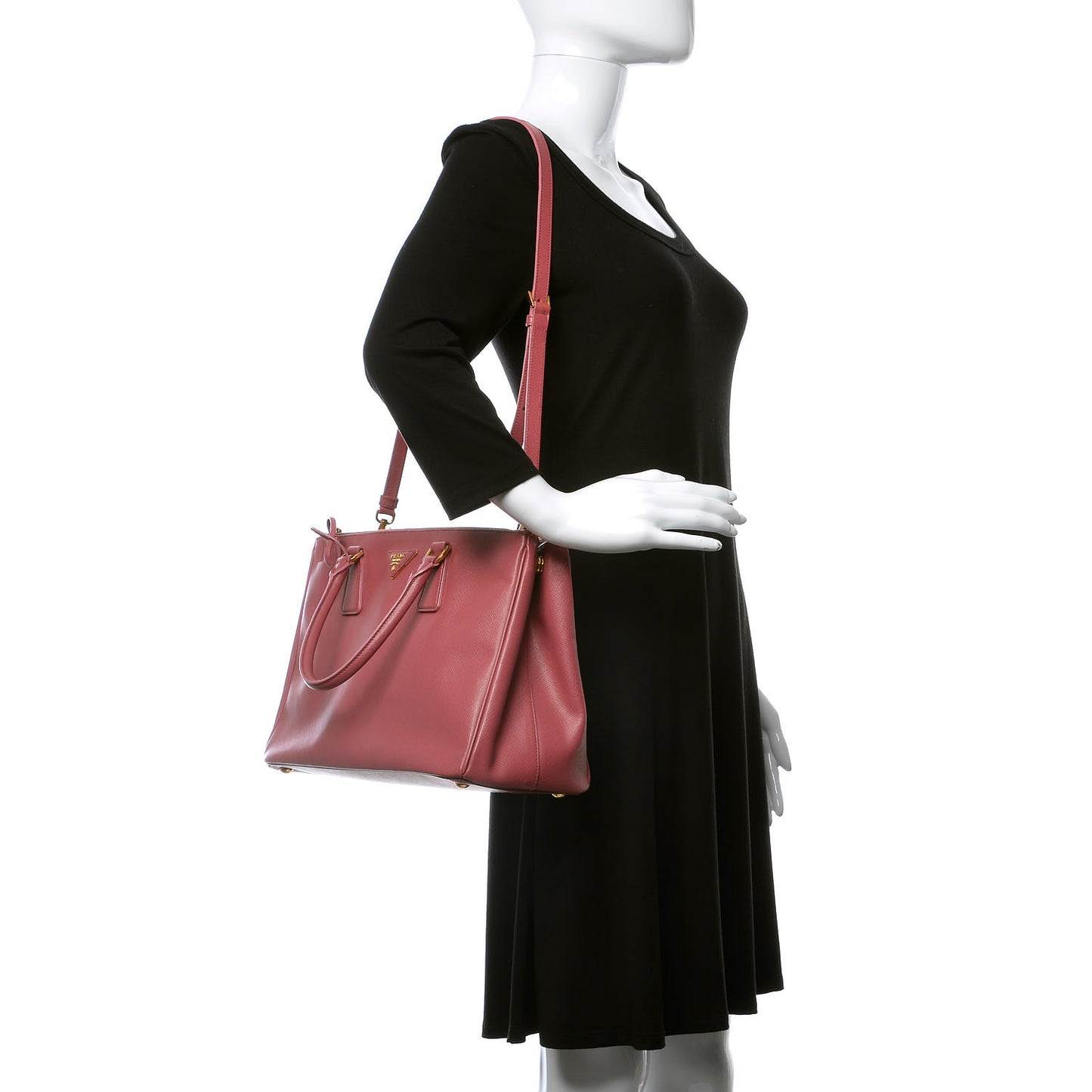Saffiano Medium Galleria Double Zip Tote Tamaris