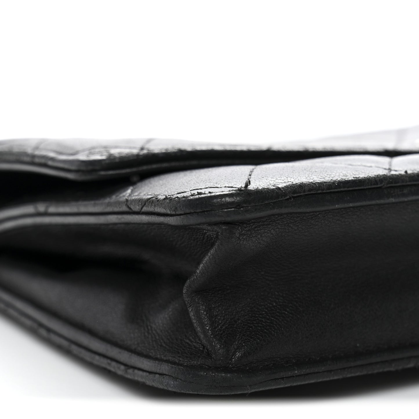 Lambskin Quilted Wallet On Chain WOC Black